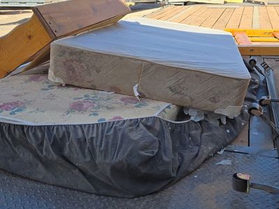 Twin size bed frame mattress & box springs