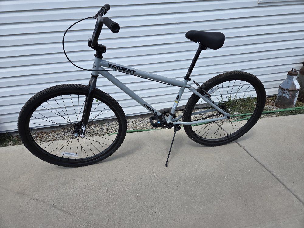 Trident Cubsala BMX Style Cruiser Bicycle Grey New