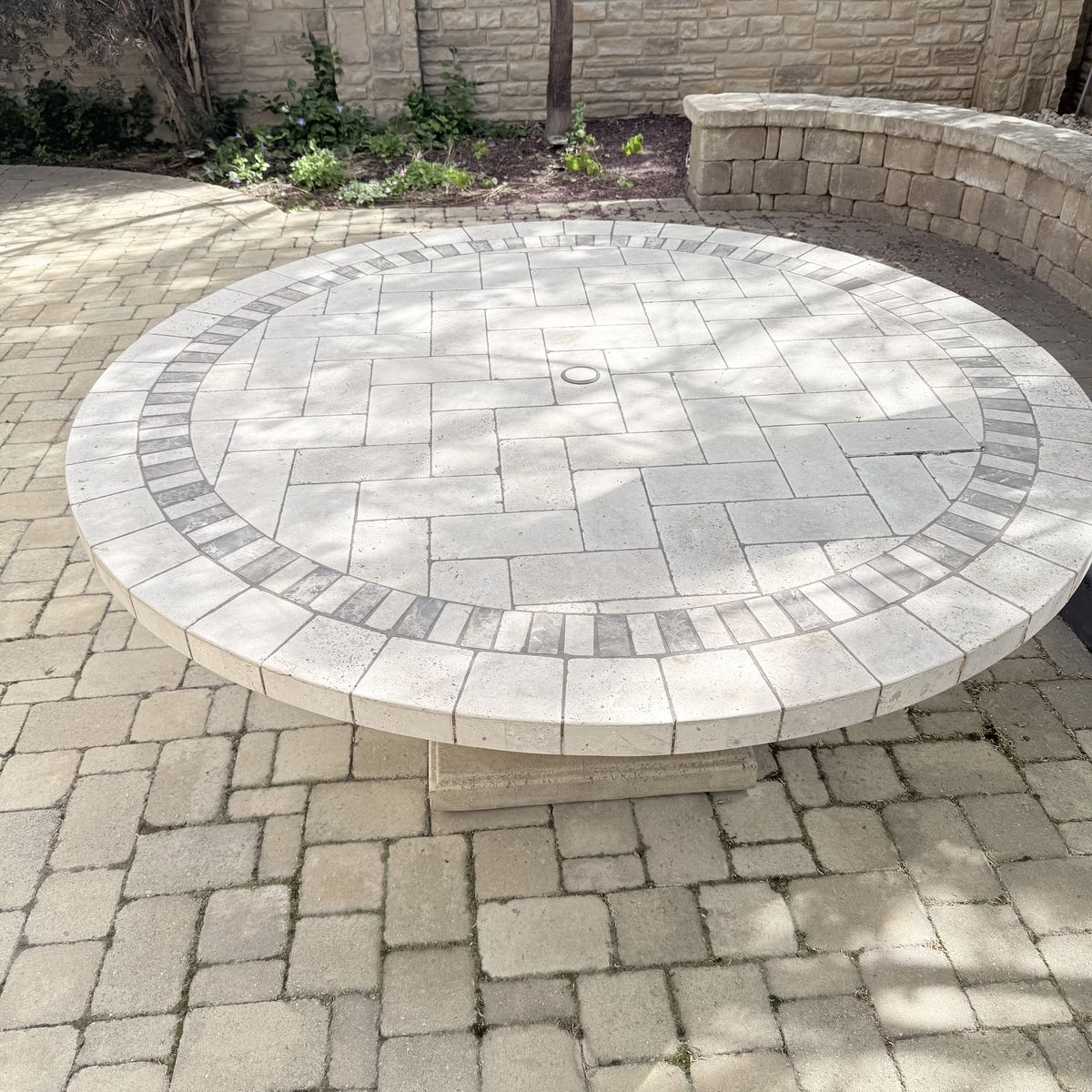 Patio table
