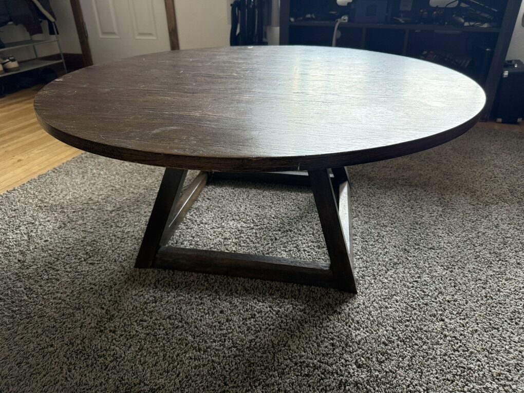 Moving Out! Selling A Bunch Of Things