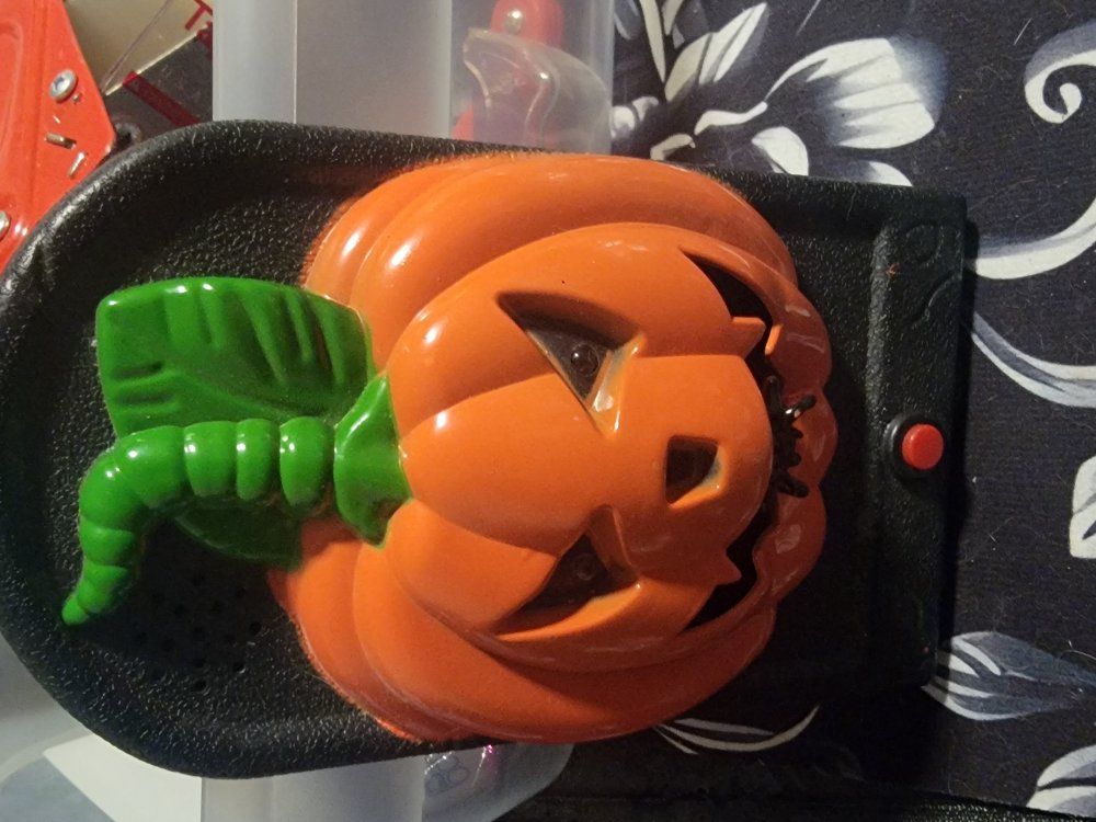 Halloween doorbells