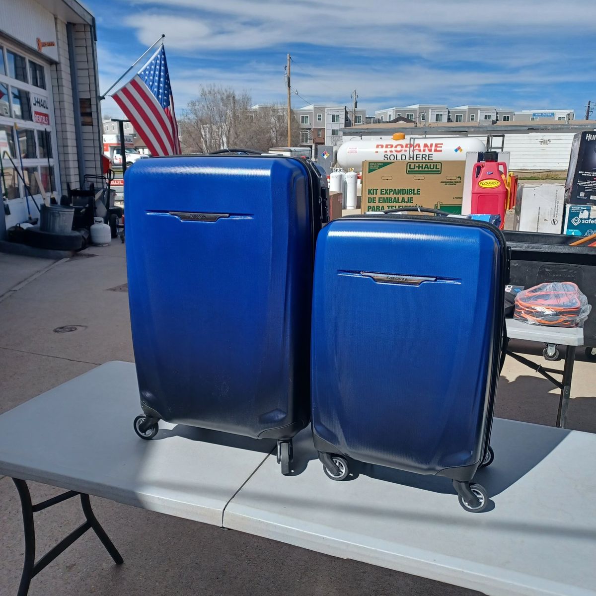 Samsonite two-piece luggage