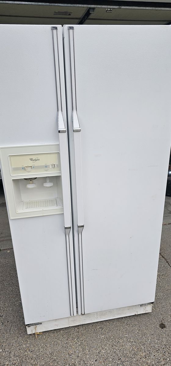 Whirlpool Refrigerator