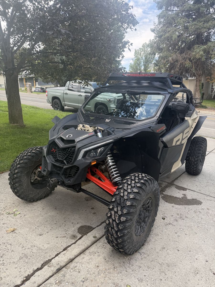 2023 Canam X3 XRS Turbo RR 72” with Smart Shox
