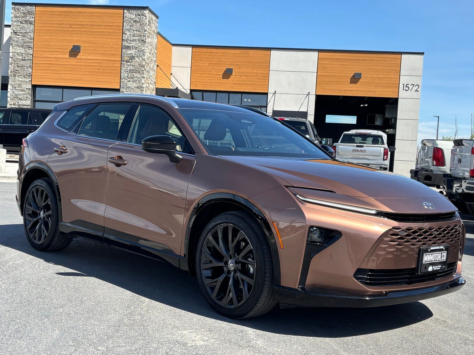2025 Toyota Crown Signia Limited