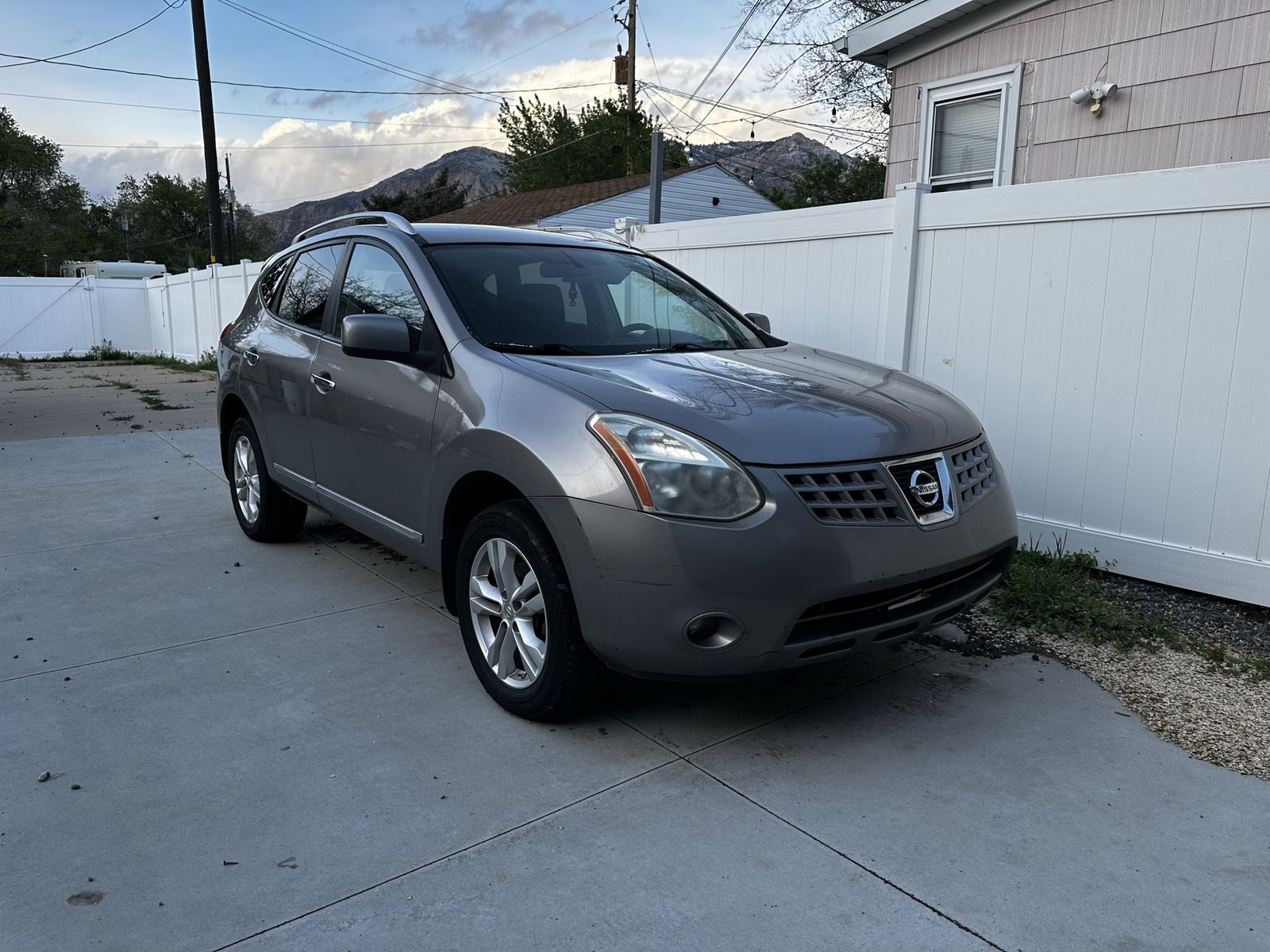 2013 NISSAN ROGUE