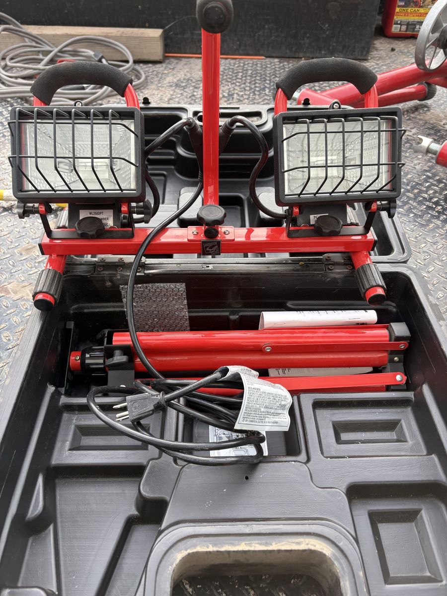 Commercial Electric Portable Twin-Head Halogen Work Light with Tripod and Storage Case