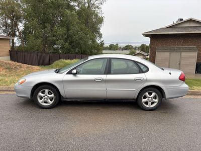 2001 Ford Taurus SES