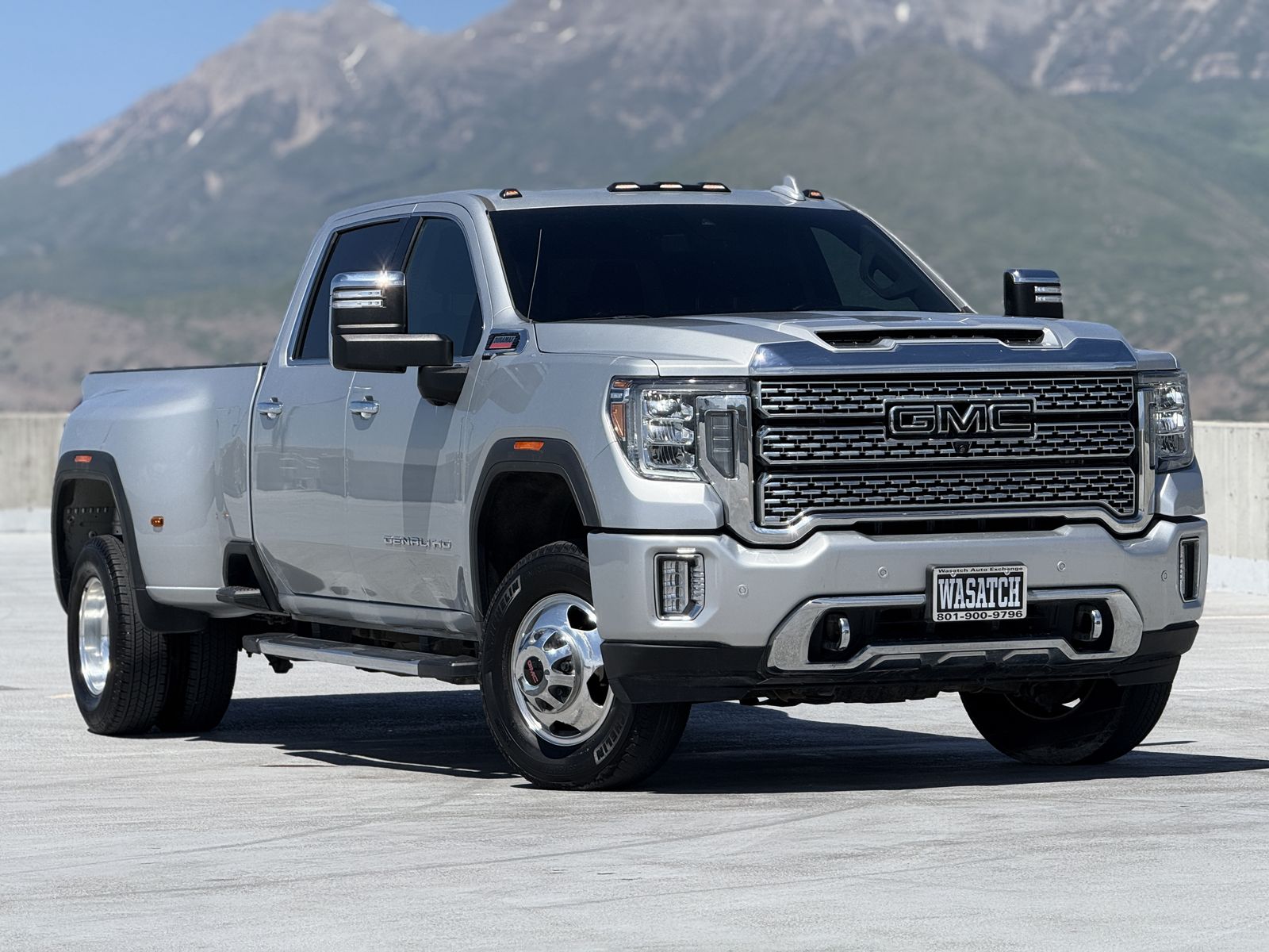 2023 GMC Sierra 3500HD Denali
