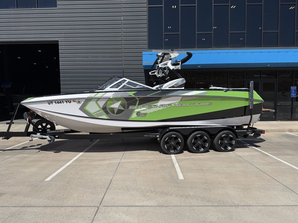 2014 Nautique G25