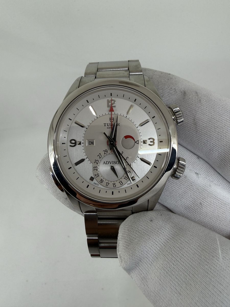 Tudor Heritage Advisor 42mm Silver Dial Titanium/Steel 79620T