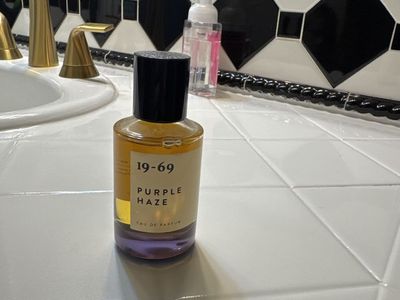 19-69 Purple Haze Cologne
