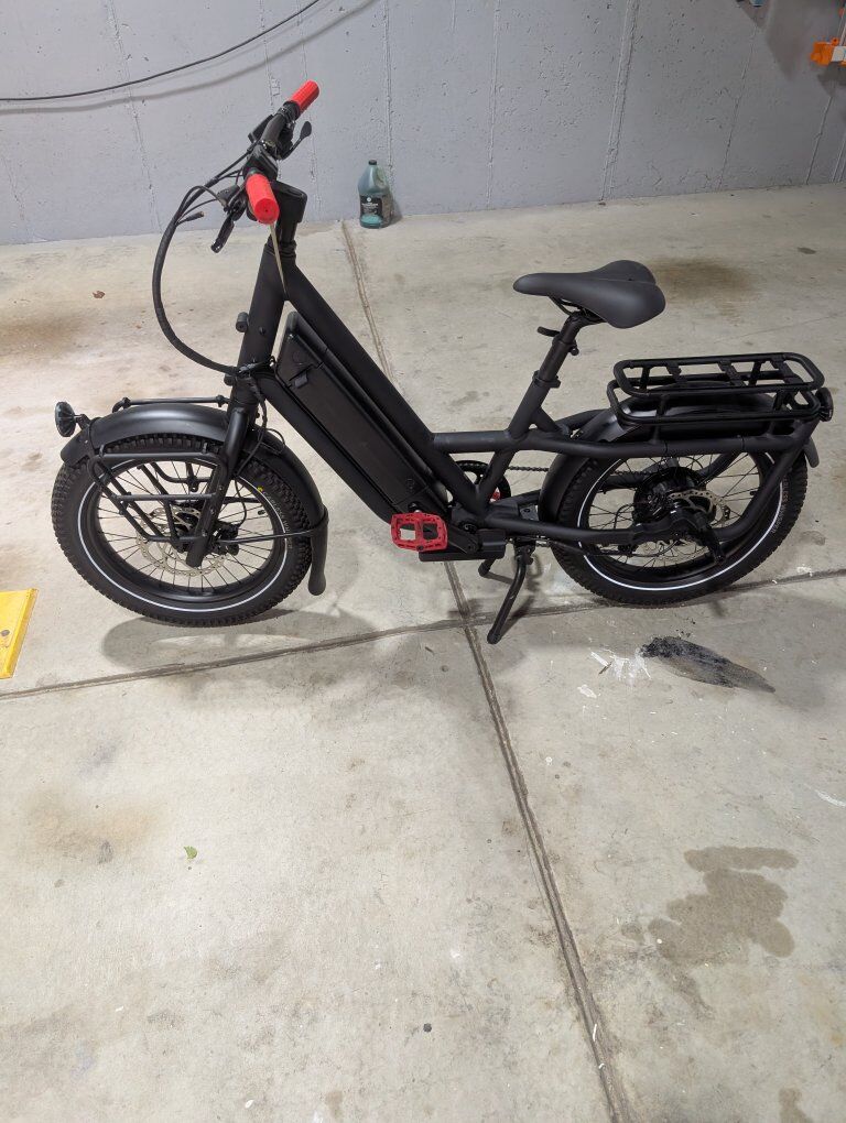 2025 Specialized Haul ST bike - satin obsidian