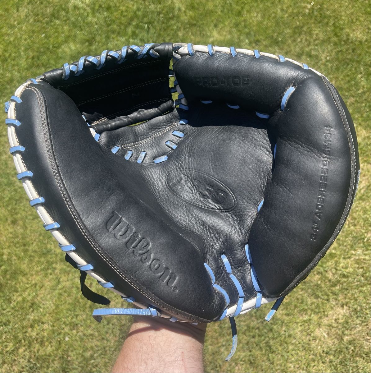 Wilson 34 in. Baseball Catchers Glove