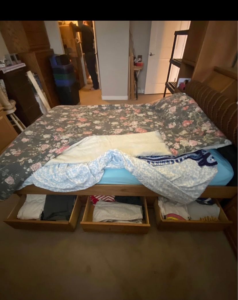 Main image 5