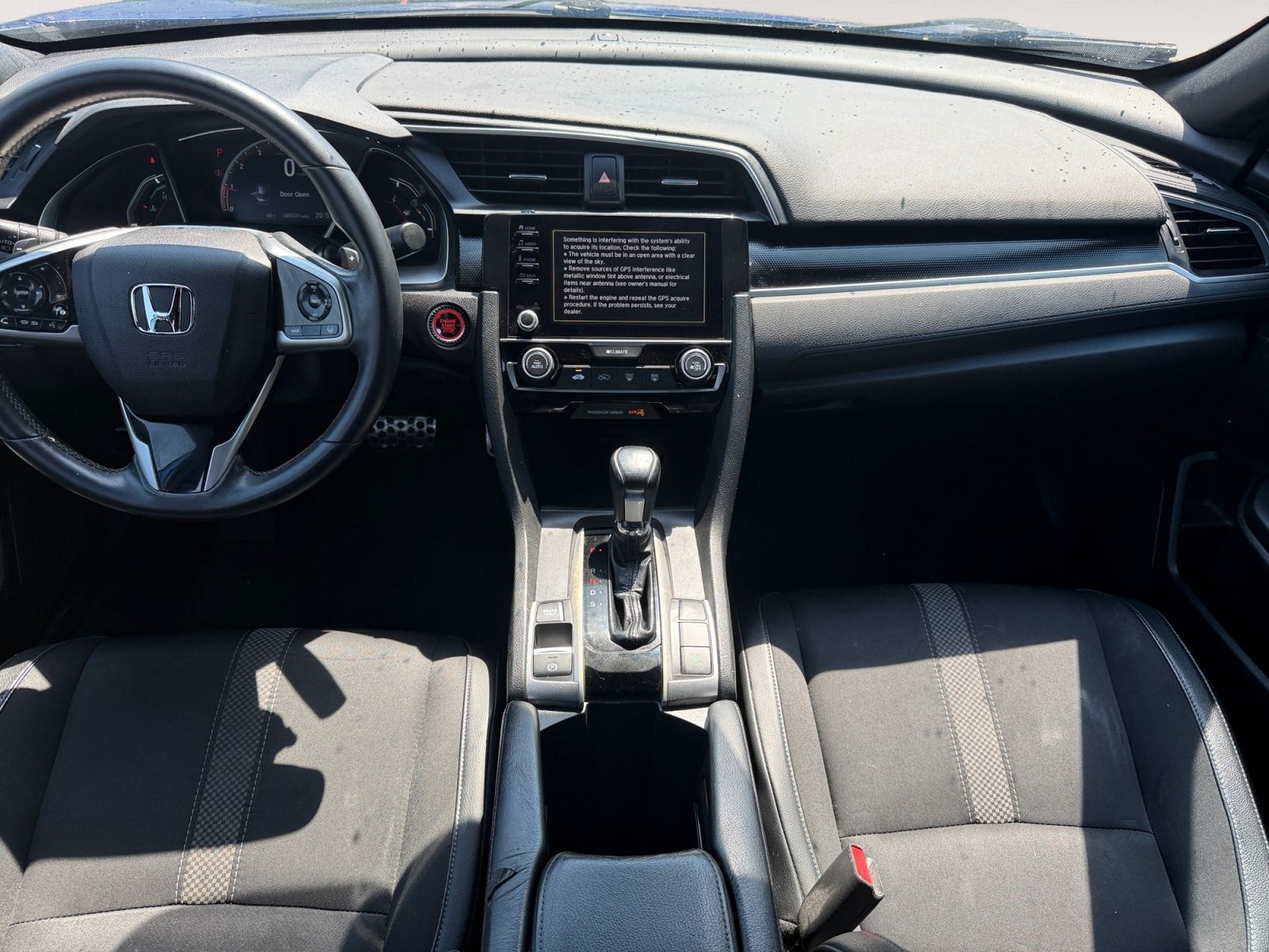 Main image 11
