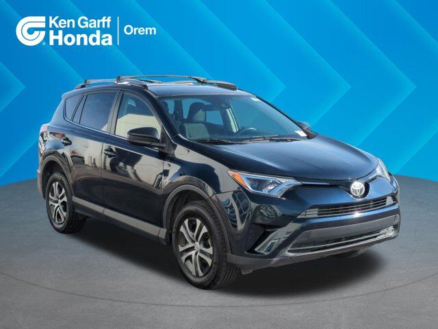 2018 TOYOTA RAV4 LE