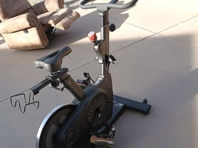 Echelon Connect EX-4S Spin Bike