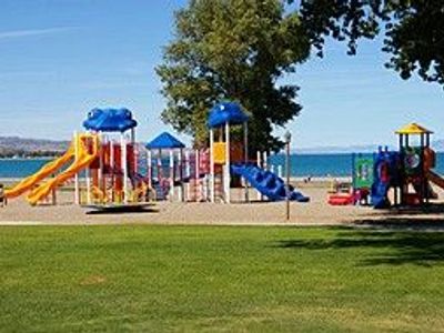 Bear Lake Ideal Beach Condo starting at $300 day, no other fees or taxes charged. Sleeps 10