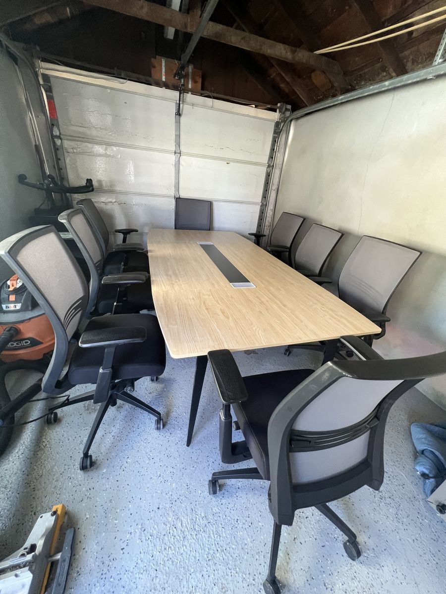 Conference Table 48x96 + 8 SitOnIt Amplify Chairs