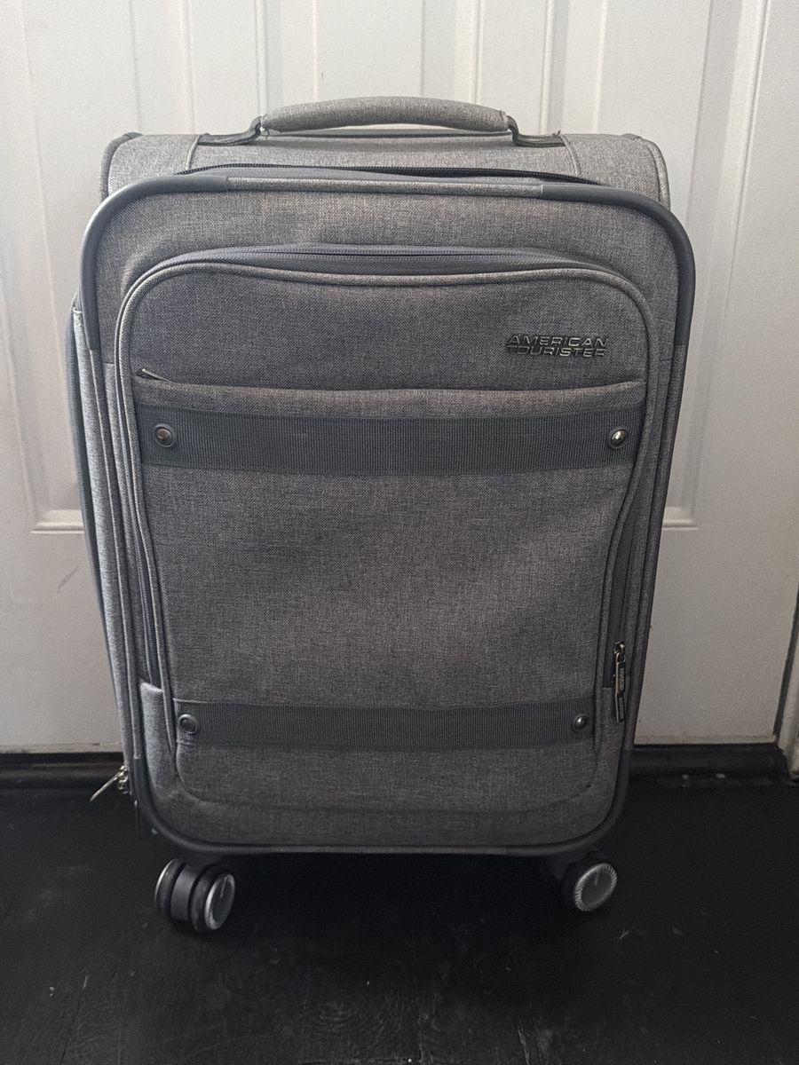 American Tourister Grey Softside Carry-On Spinner Suitcase - Excellent Condition