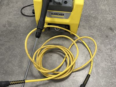 Karcher 1800 psi Electric Pressure Washer