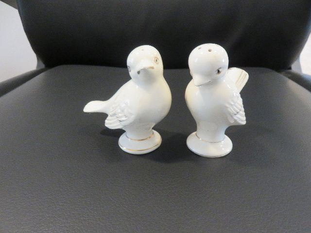 VINTAGE "MADE IN JAPAN" SALT AND PEPPER SHAKERS - FROM THE LATE 1940'S