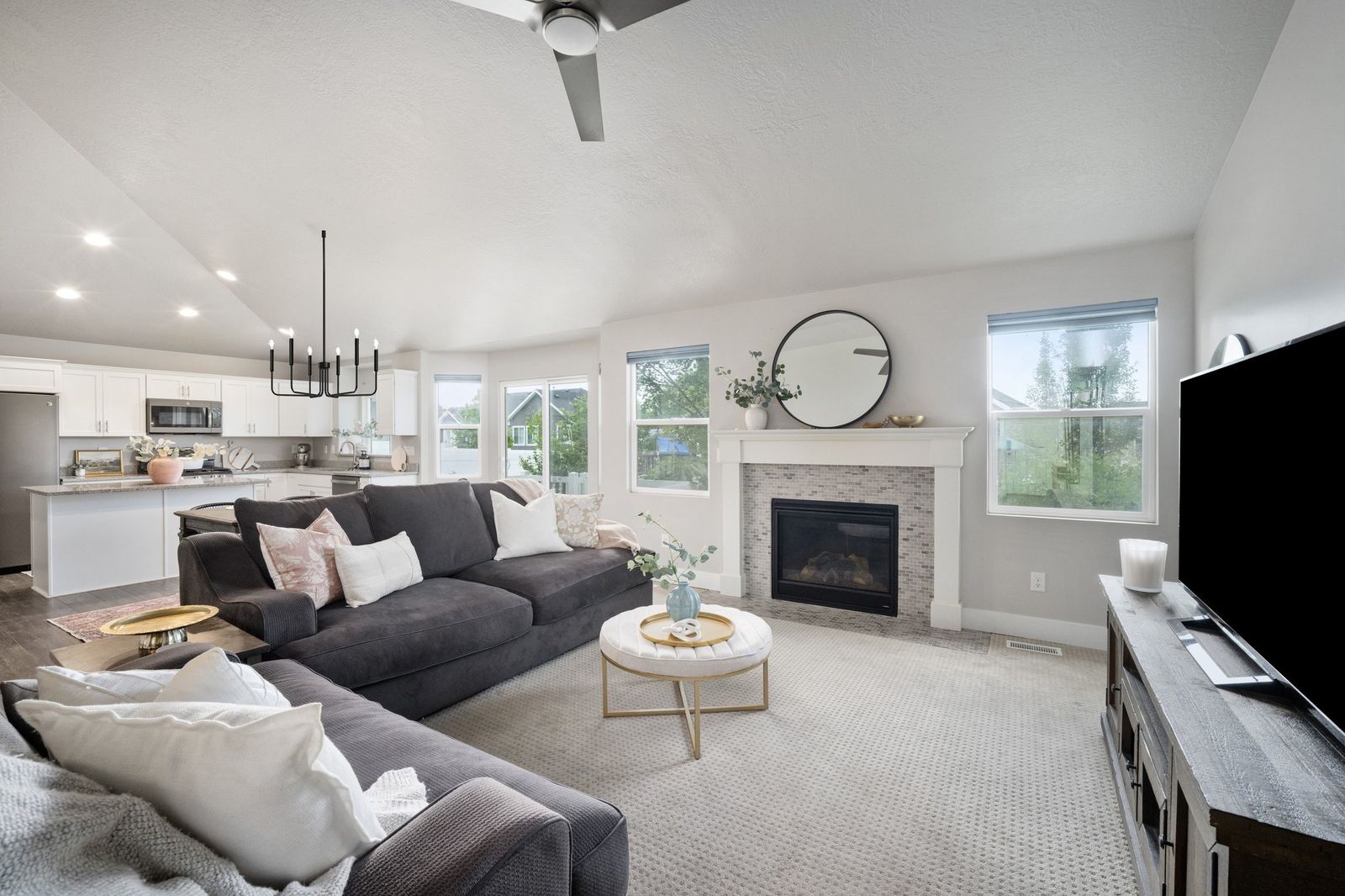 Spacious 5BR Home on Quiet Cul-de-Sac in Desirable Ivory Ridge