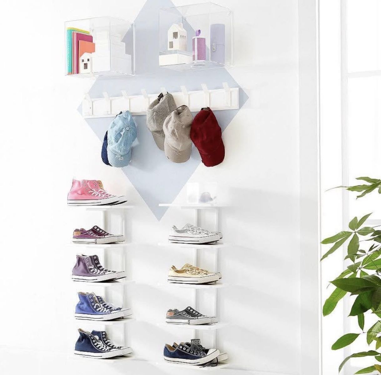 William Sonoma 5-Tier Wall Shelf Tower in White