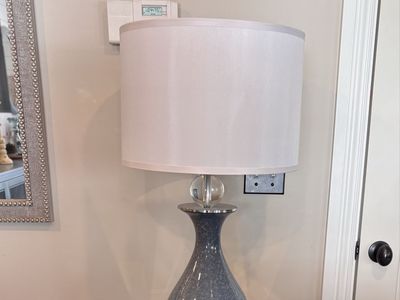 Beautiful lamp brand new