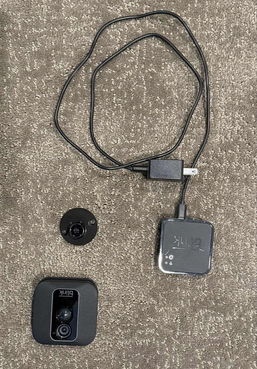 Blink XT2 Wireless Security Camera System with Sync Module and Power Cable