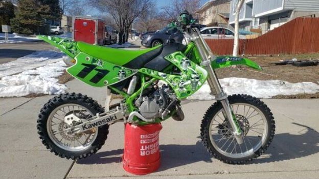 2003 kx85