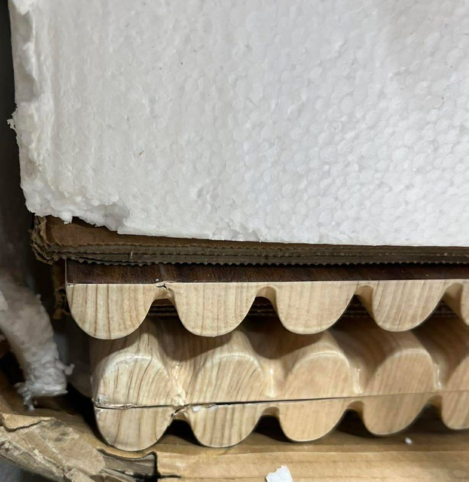 Main image 7