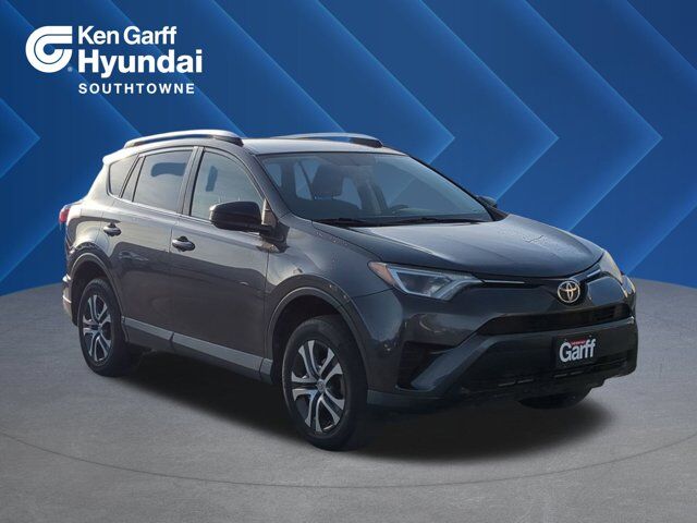2016 Toyota RAV4 LE