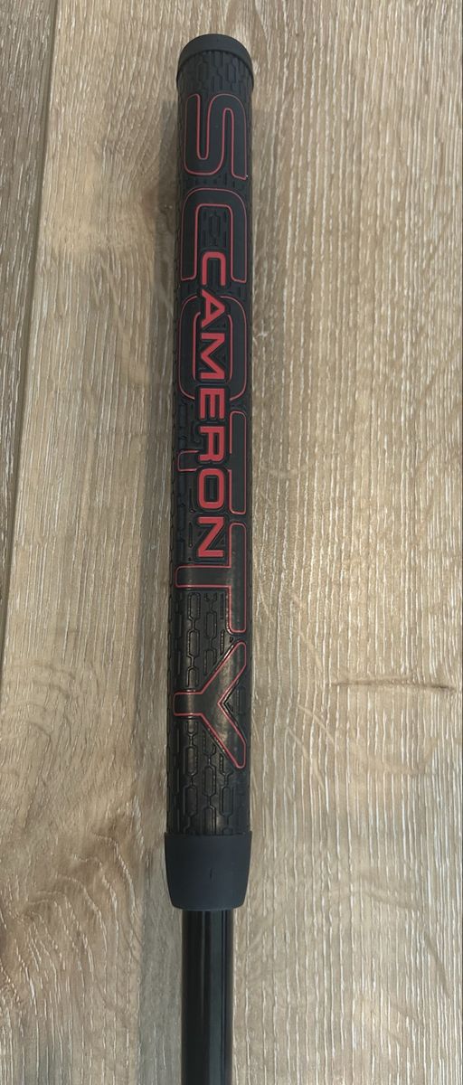 Main image 6