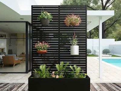 Brand New Metal Raised Garden Bed with Trellis & Privacy Screen In The Box!
