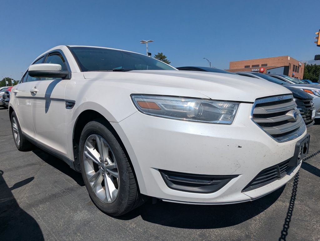 2014 Ford Taurus SEL