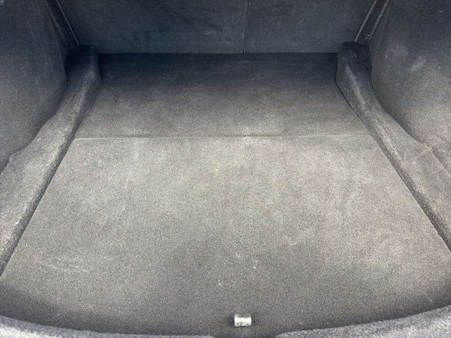 Main image 27