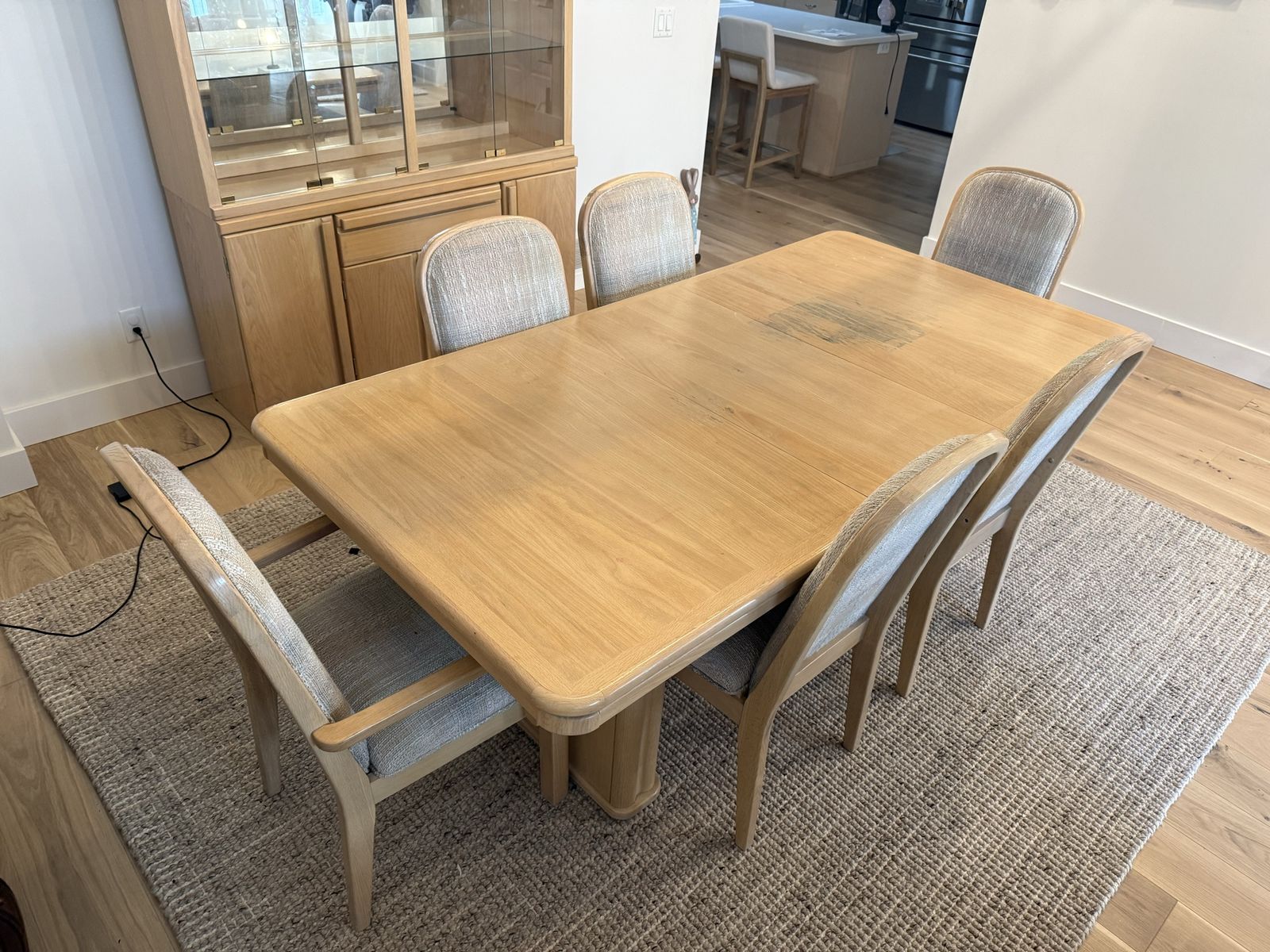 Light Solid Oak Wood Dining Table and 6 Chairs Set with Extendable option
