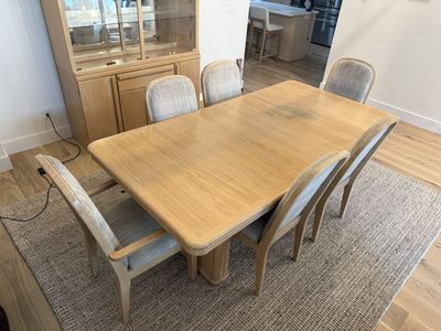 Light Solid Oak Wood Dining Table and 6 Chairs Set with Extendable option
