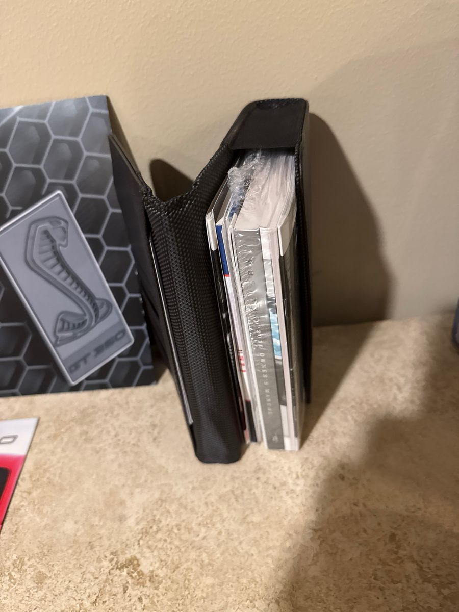 Ford Shelby GT350 Owner's Manual Set with Supplements & Case
