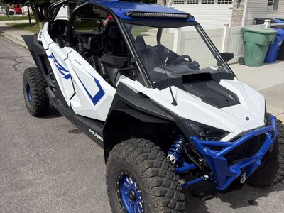 2020 Rzr PRO Xp4 Ultimate White Lightning