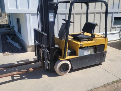 electric fork lift