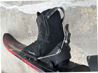 Connolly competition Water Ski with hinge boot binding