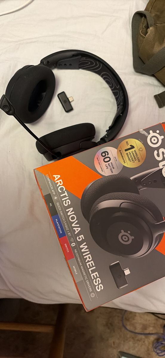 Arctis Nova 5 Gaming Headset PS5/PC/SWITCH/MOBILE