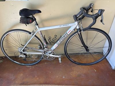 Silver Scattante R-650 Road Bike