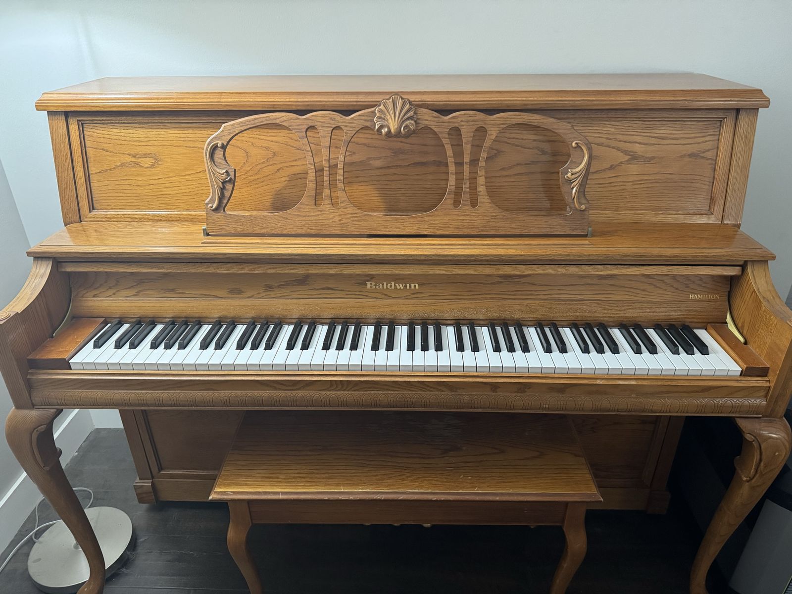 Baldwin piano 