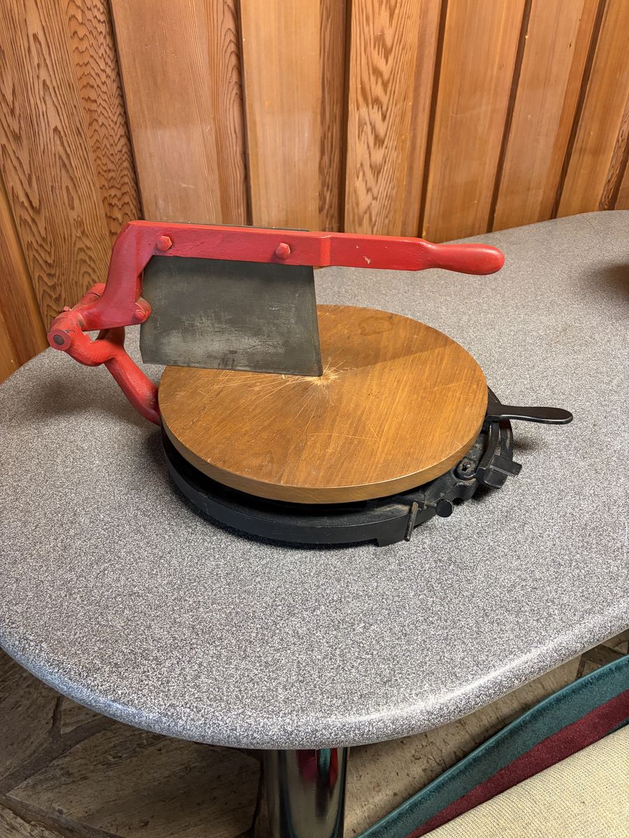 Antique Cast Iron Cheese Wheel Cutter