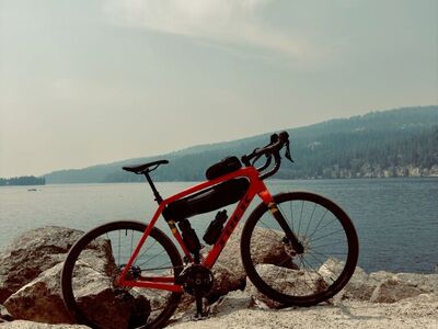 2023 Trek Checkpoint SL 5