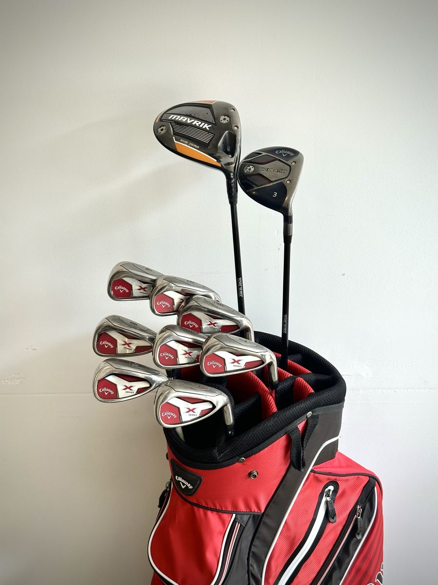 Complete Golf Club Set with a Bag - Callaway Mavrik